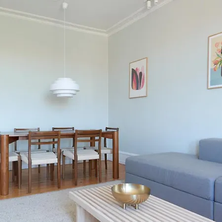 Apartment 4 Bedroom Apt Close To Cph Zoo & City Centre *